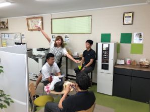 お昼休み(^.^) お昼休み(^.^)
