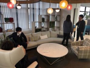 「見て」「聞いて」「触って」 「見て」「聞いて」「触って」