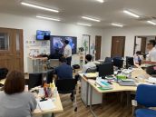 浜商事株式会社さまMAXHUB2台導入いただきました！